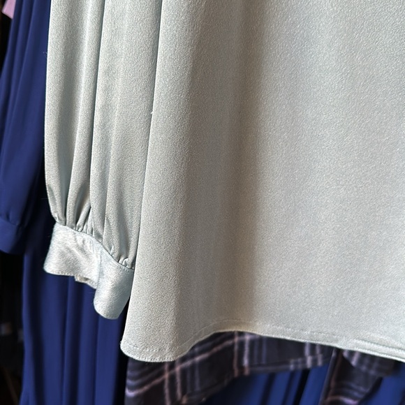 118 21”+ bust 70s 14, Ports International Drapey IcE Blue Perfection - Picture 3 of 3